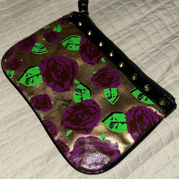 Betsey Johnson clutch bag - Picture 4 of 8